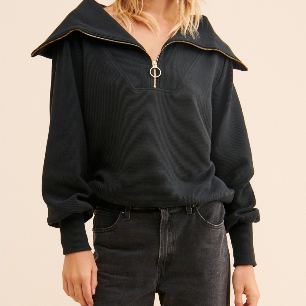 Varley Black vine half zip